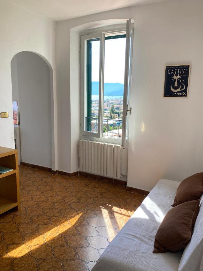 Casa Petra - Appartamento Vista Mare Citta Vecchia Bordighera Εξωτερικό φωτογραφία