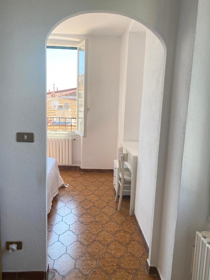 Casa Petra - Appartamento Vista Mare Citta Vecchia Bordighera Εξωτερικό φωτογραφία